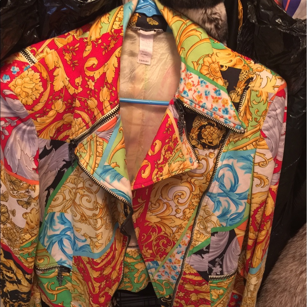 🔥VINTAGE 100% AUTHENTIC GIANNI VERSACE SUIT…
